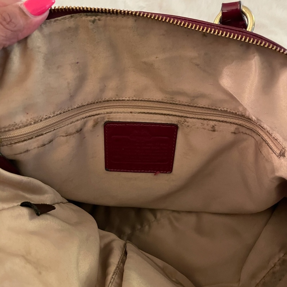 🎀 Authentic Coach Large Madison Sophia-Crimson 🎀 - Picture 4 of 10